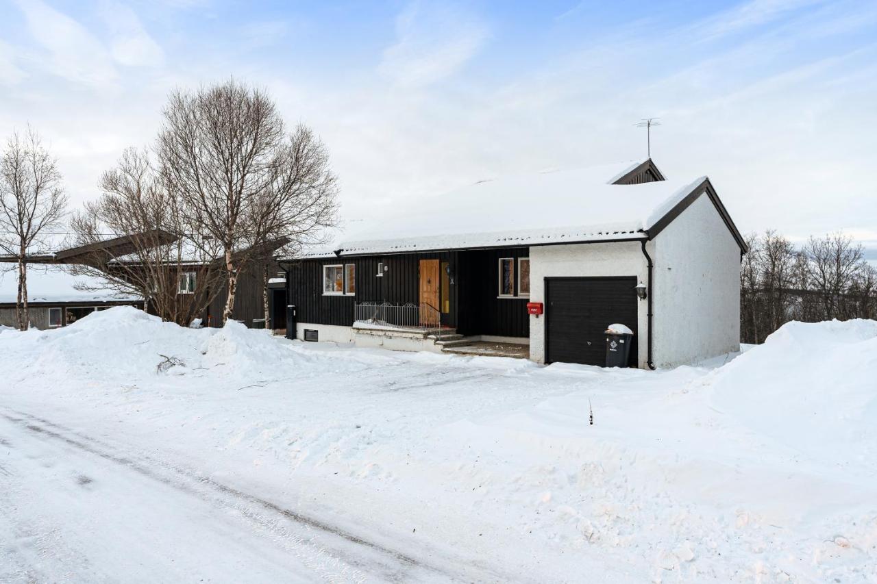 Enter Tromso - The Mountain View Apartment Exterior photo