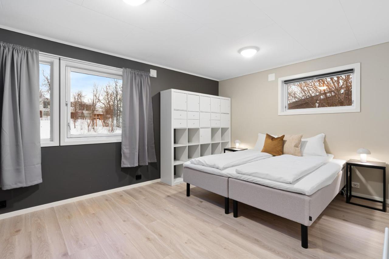 Enter Tromso - The Mountain View Apartment Exterior photo